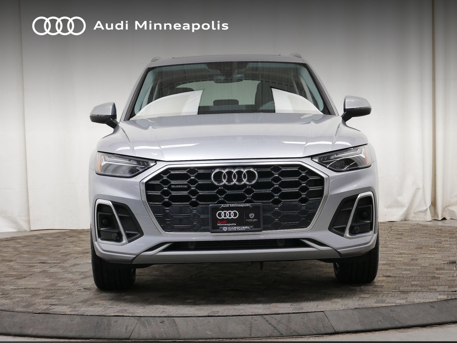 Thumbnail: 2023 Audi Q5 - 11