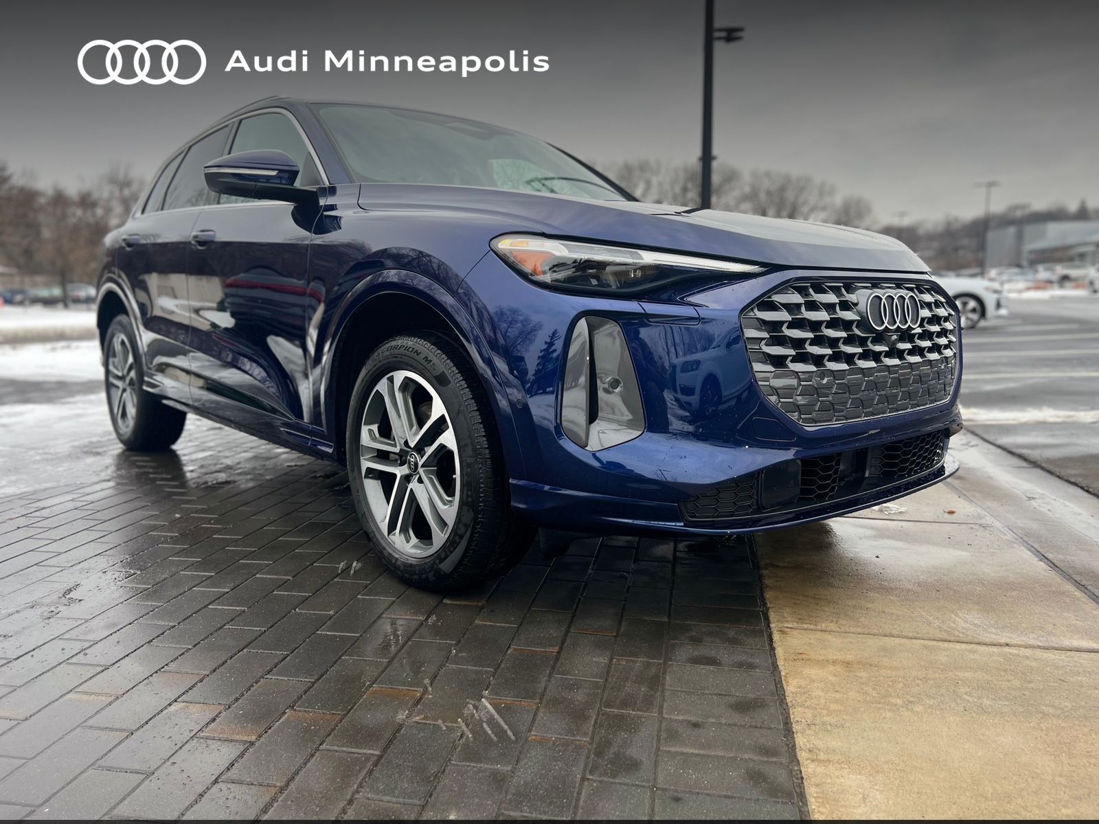 Thumbnail: 2025 Audi Q5 - 10