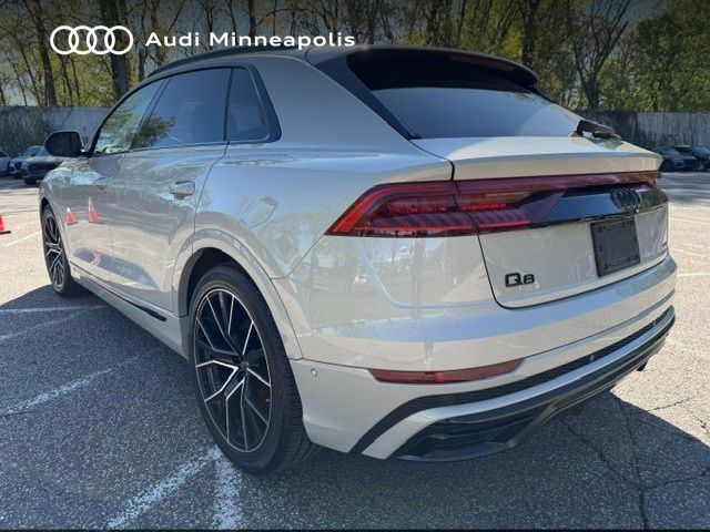 Thumbnail: 2023 Audi Q8 - 6