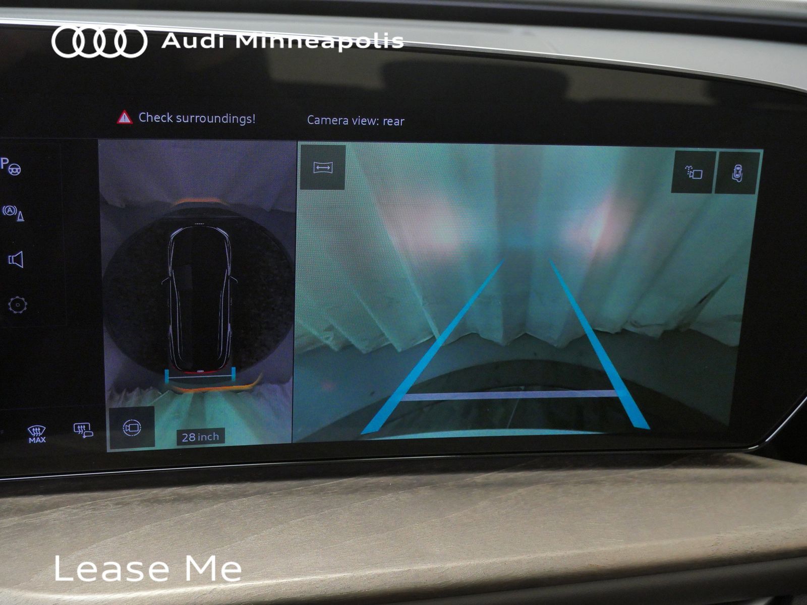 Thumbnail: 2025 Audi Q5 - 32