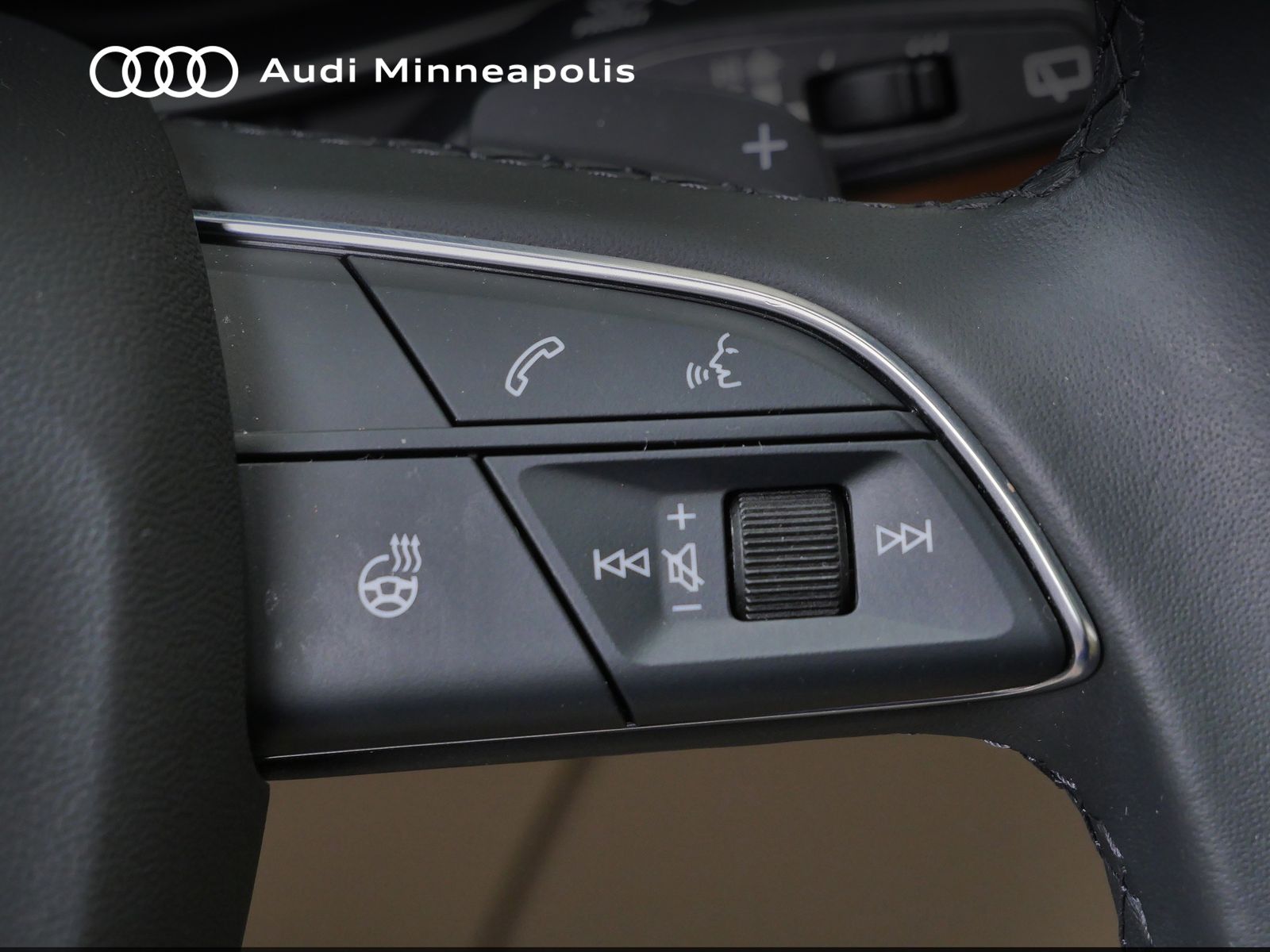 Thumbnail: 2023 Audi Q5 - 24