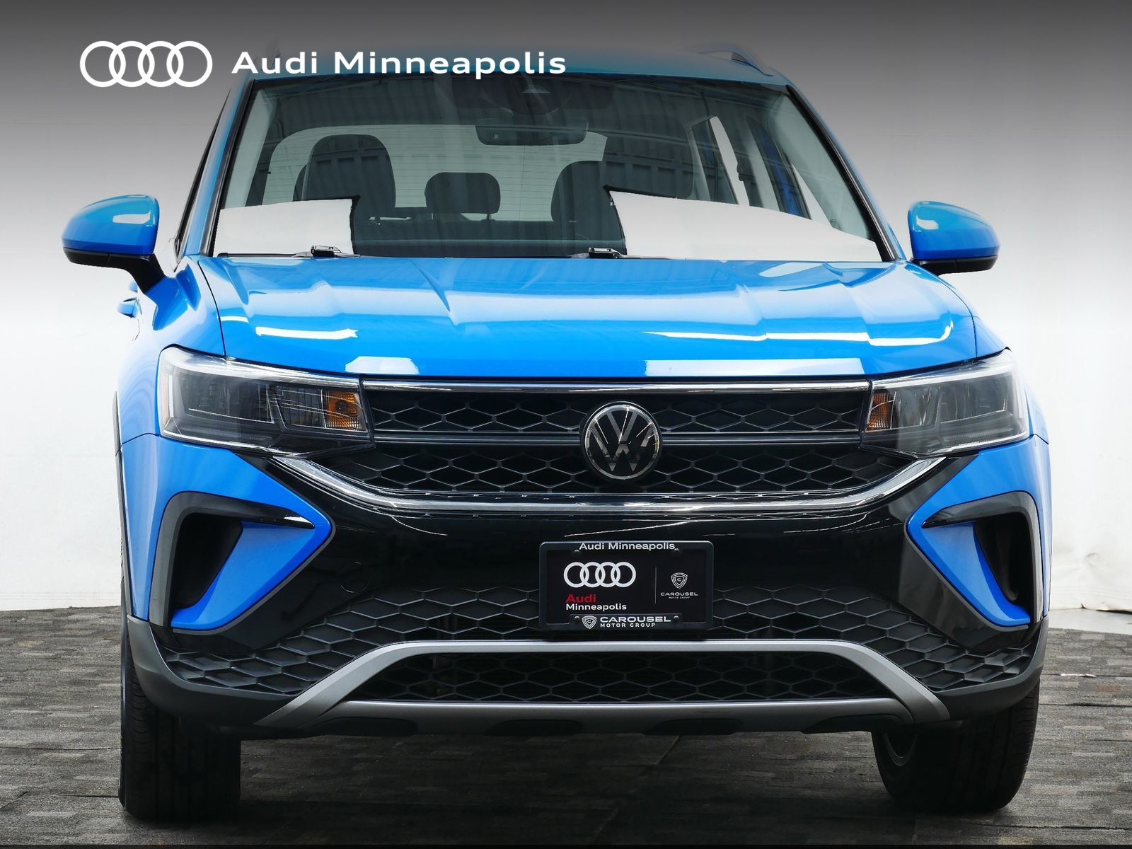 Thumbnail: 2023 Volkswagen Taos - 11