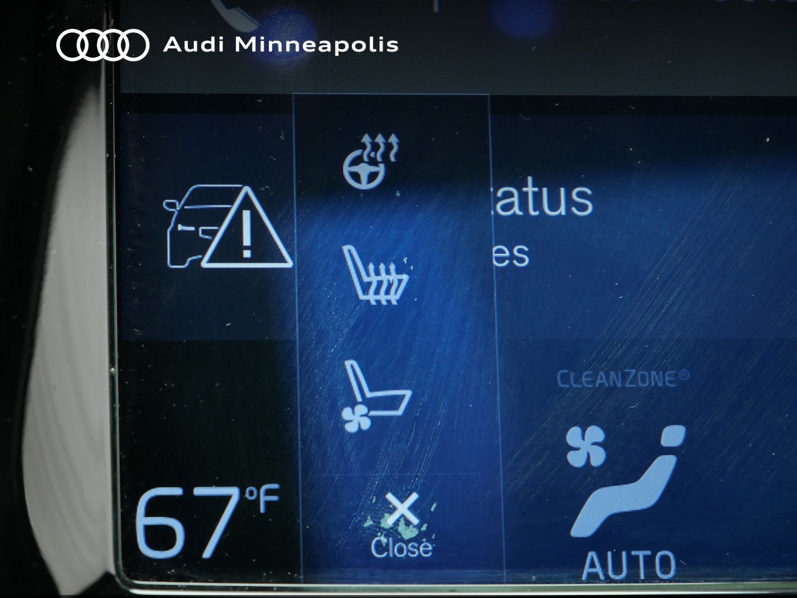 Thumbnail: 2018 Volvo XC90 - 29