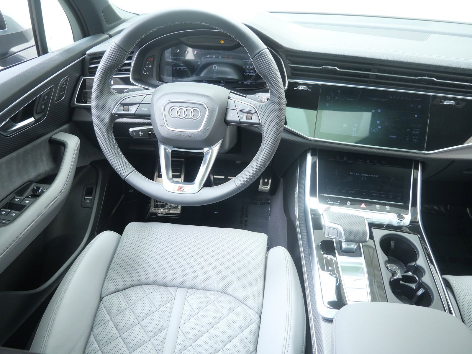 Thumbnail: 2026 Audi SQ7 - 14