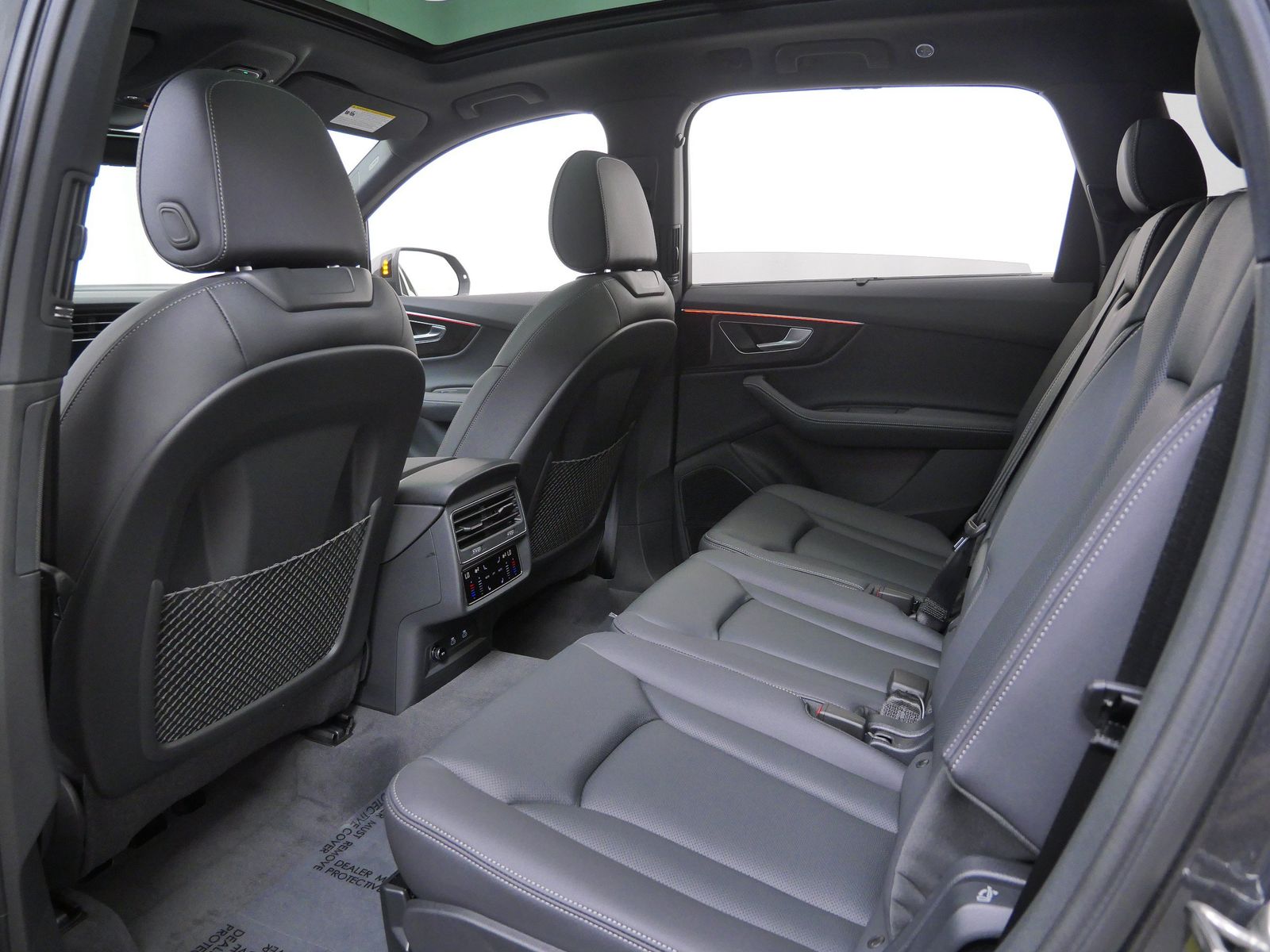 Thumbnail: 2026 Audi Q7 - 13