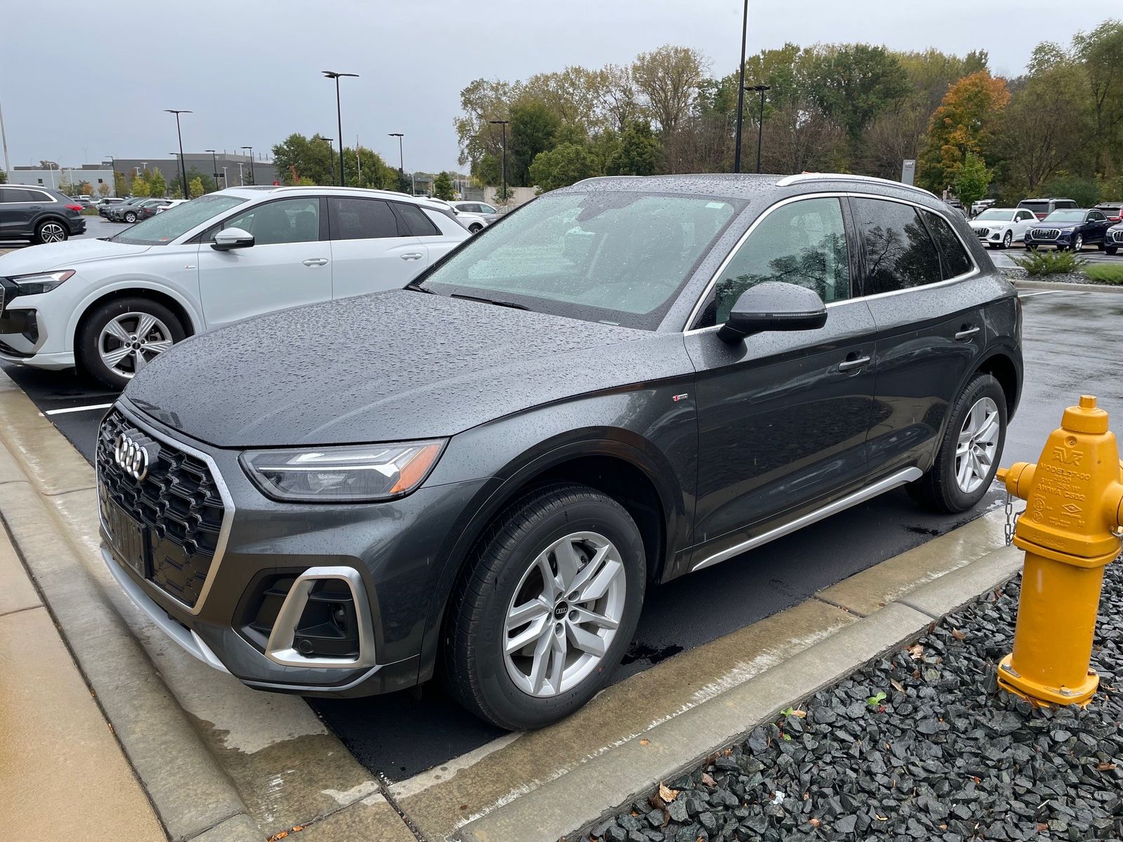 Thumbnail: 2022 Audi Q5 - 4