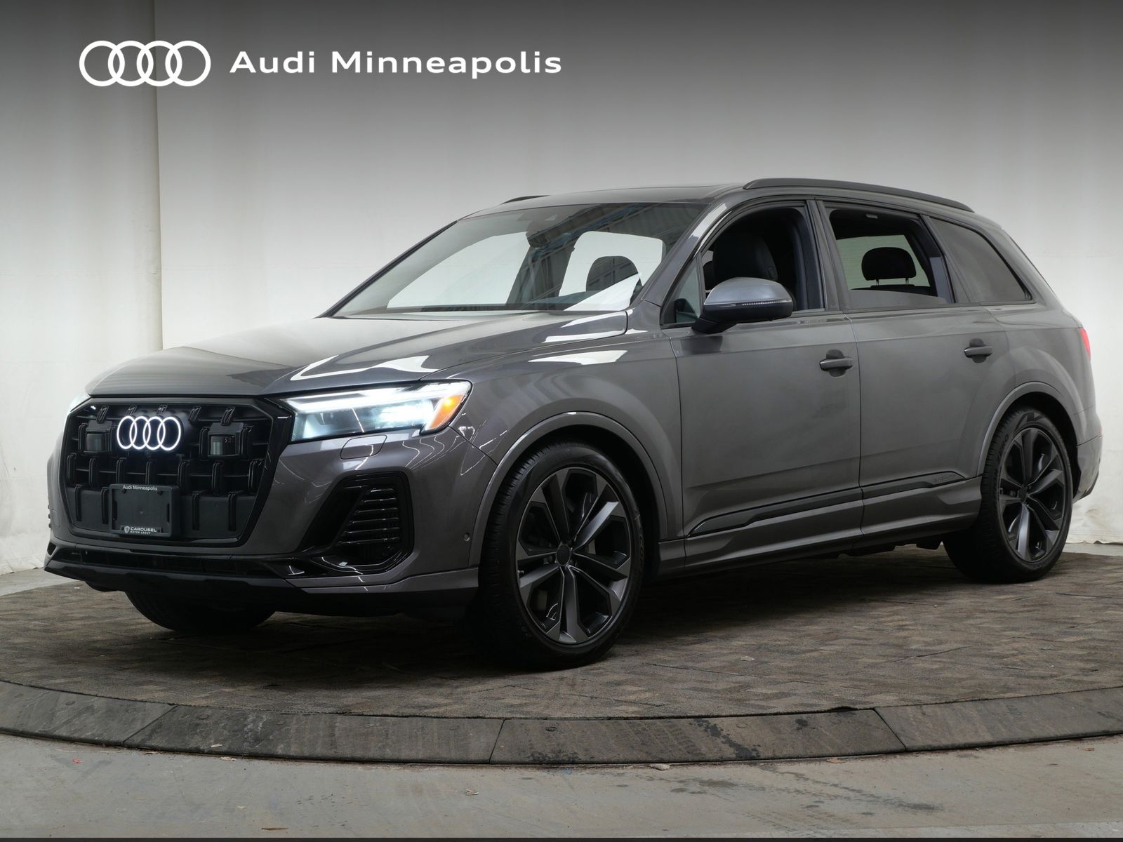 Thumbnail: 2026 Audi Q7 - 1