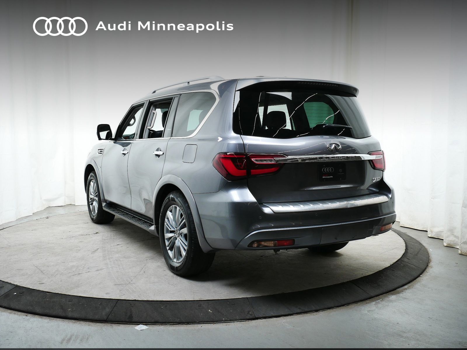 Thumbnail: 2018 INFINITI QX80 - 4