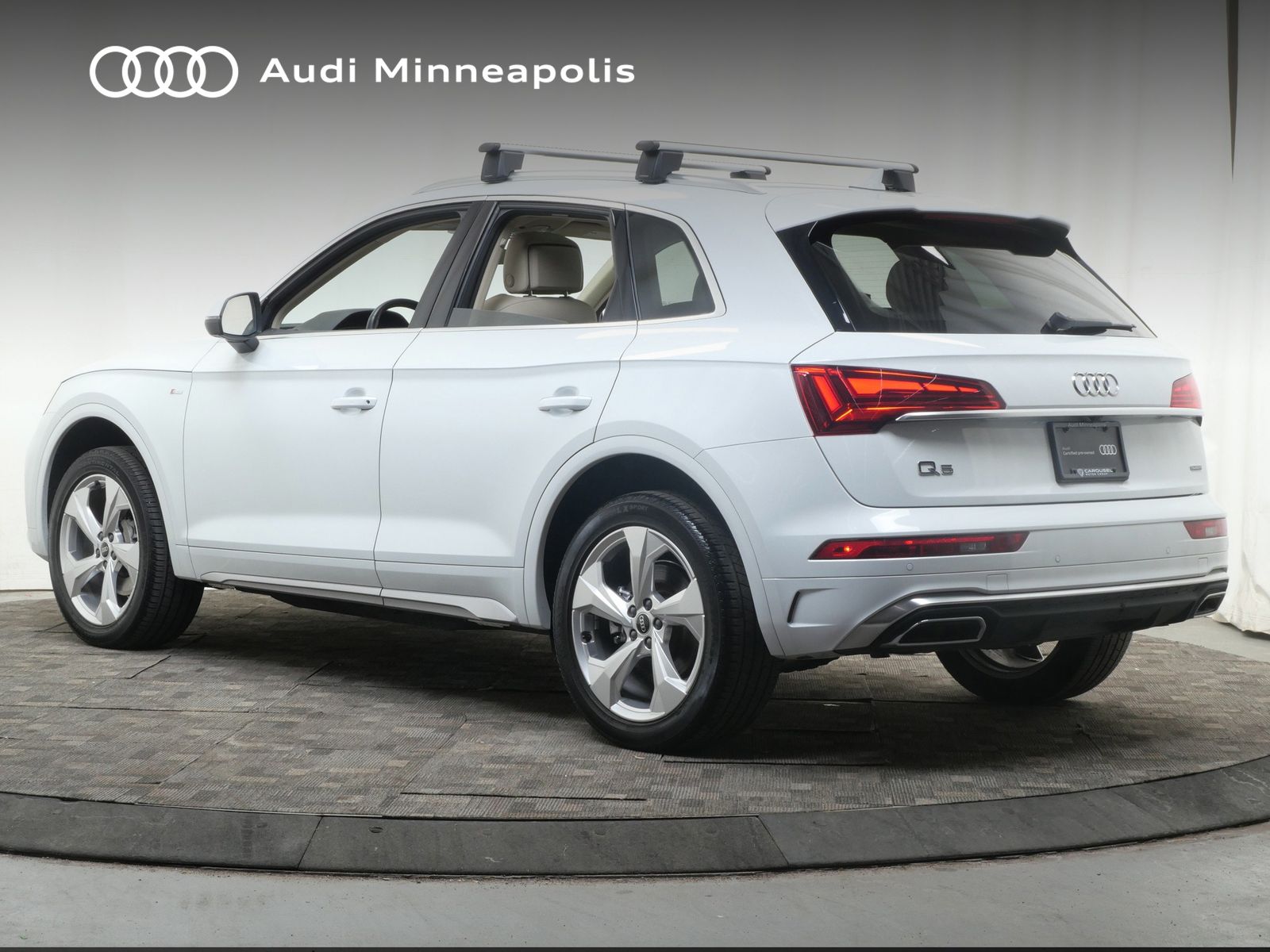 Thumbnail: 2023 Audi Q5 - 5