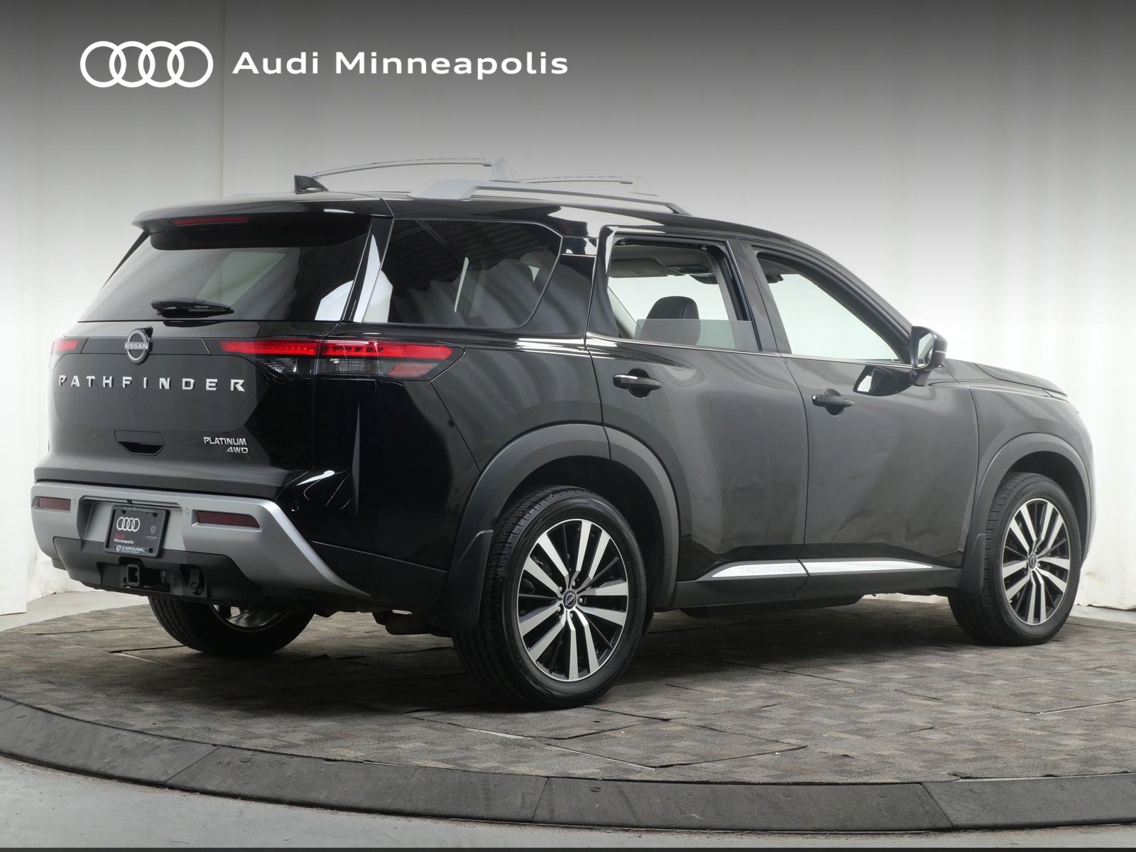 Thumbnail: 2023 Nissan Pathfinder - 7