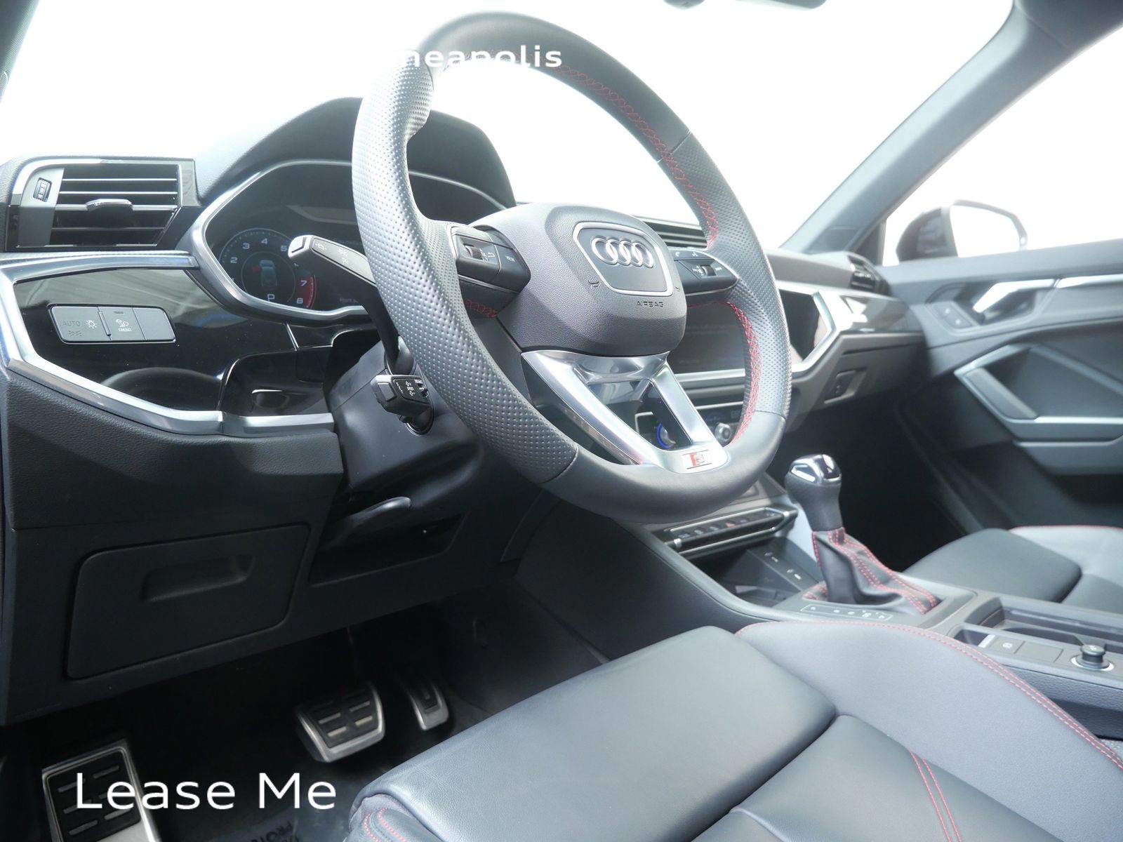 Thumbnail: 2025 Audi Q3 - 2