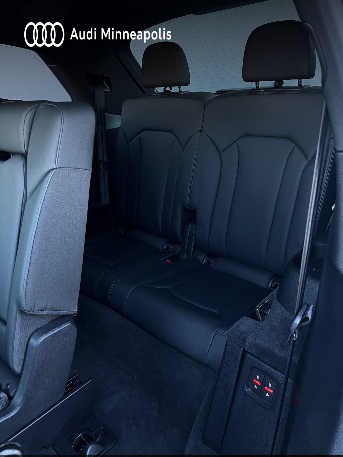 Thumbnail: 2023 Audi Q7 - 20