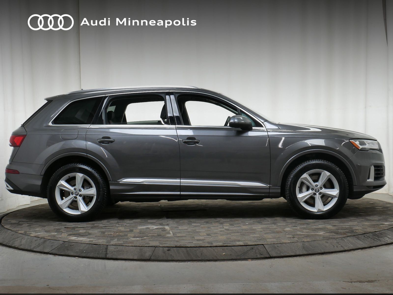 Thumbnail: 2020 Audi Q7 - 9