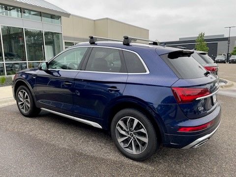 2022 Audi Q5 e Premium Plus 5