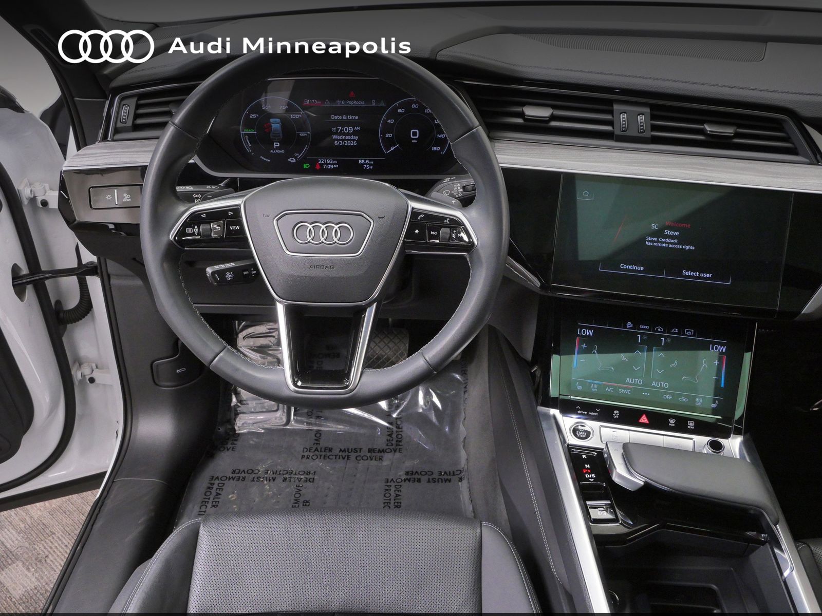 Thumbnail: 2024 Audi Q8 e-tron - 17
