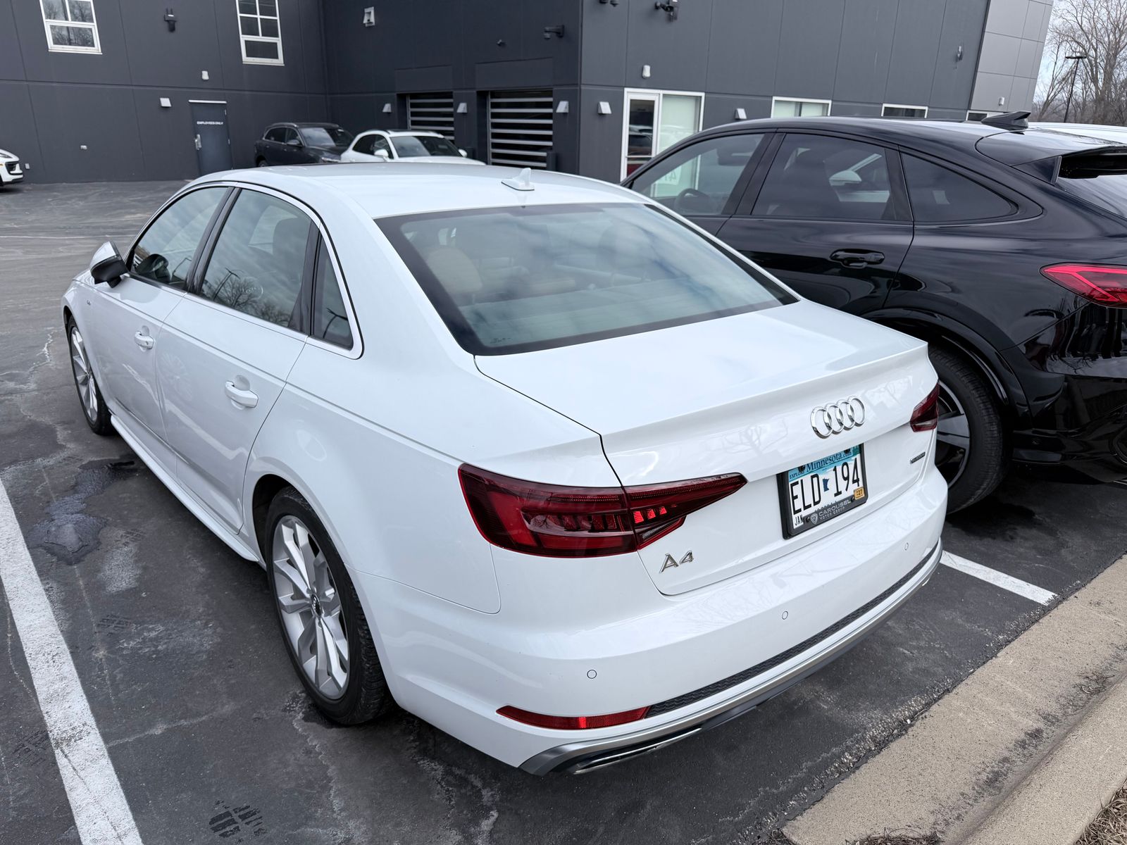 Thumbnail: 2019 Audi A4 - 4