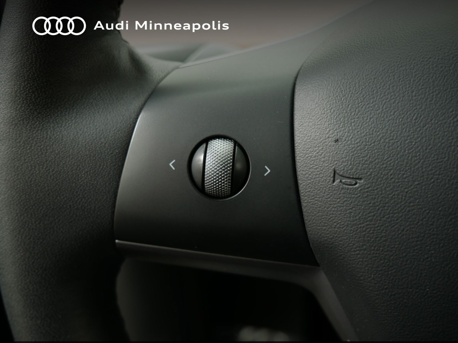 Thumbnail: 2022 Tesla Model Y - 21