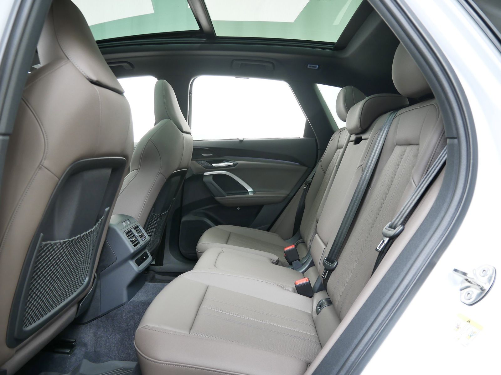 Thumbnail: 2025 Audi Q5 - 12