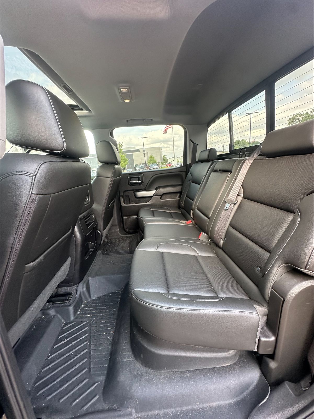 Thumbnail: 2018 Chevrolet Silverado 1500 - 6