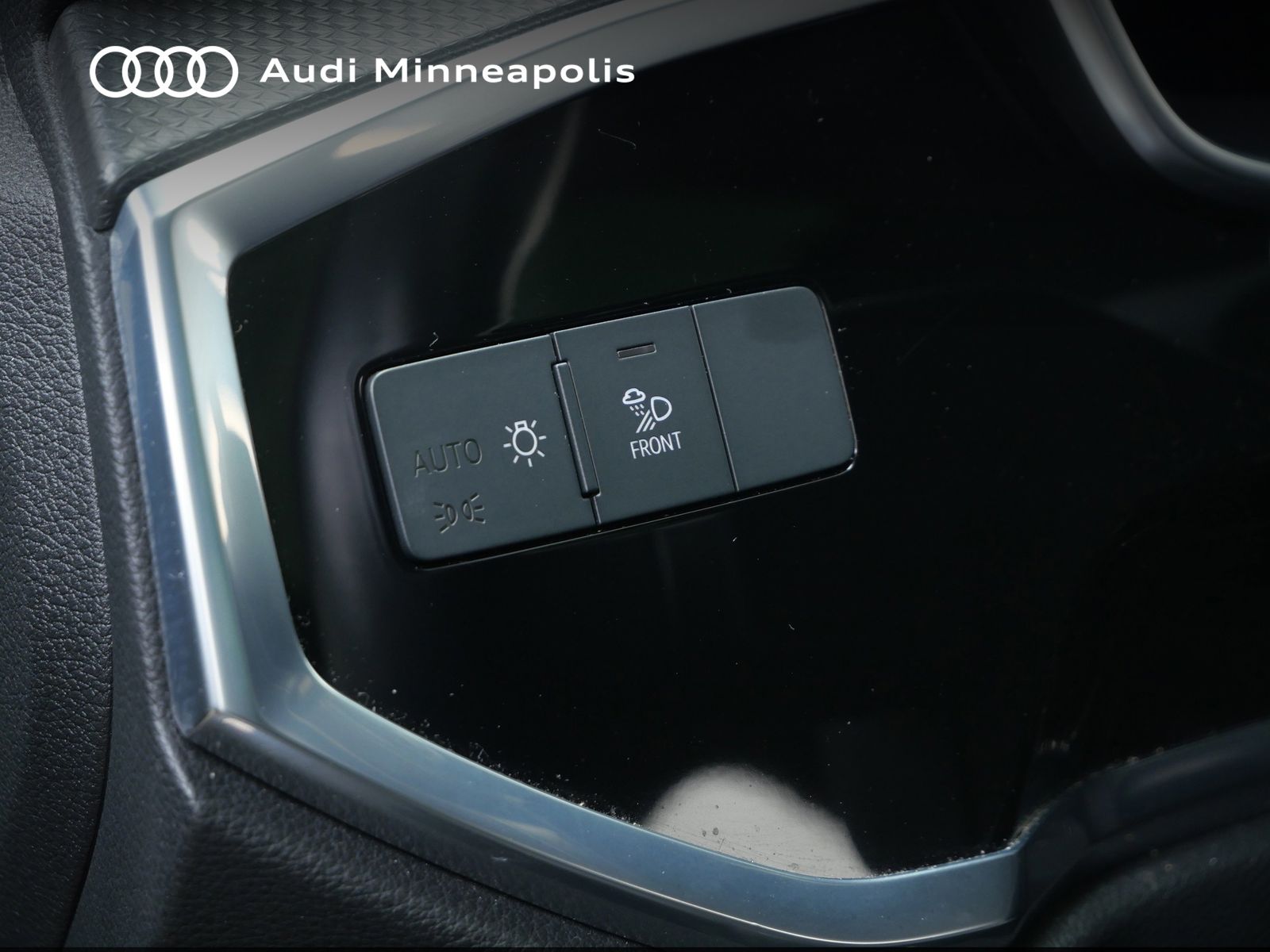 Thumbnail: 2022 Audi Q3 - 17