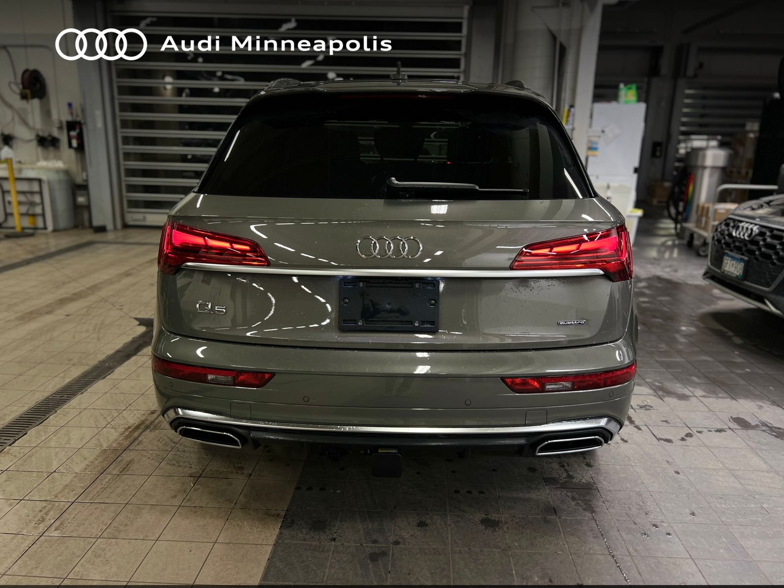 Thumbnail: 2023 Audi Q5 - 6