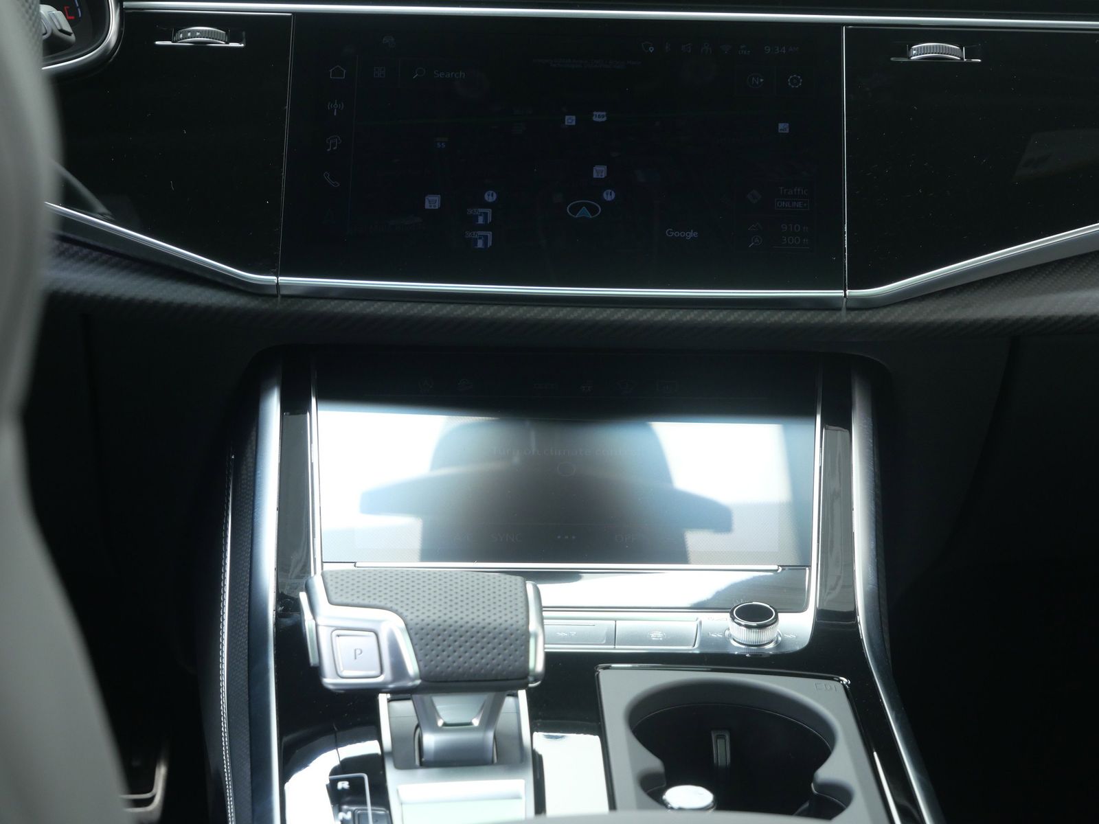 Thumbnail: 2026 Audi SQ7 - 15