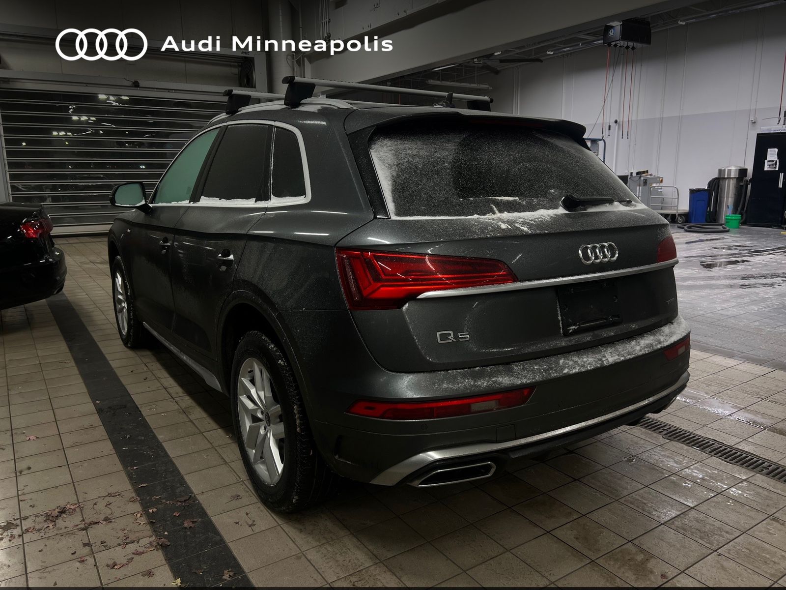 Thumbnail: 2023 Audi Q5 - 7