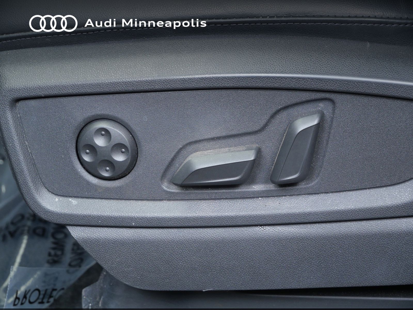 Thumbnail: 2023 Audi Q5 - 14