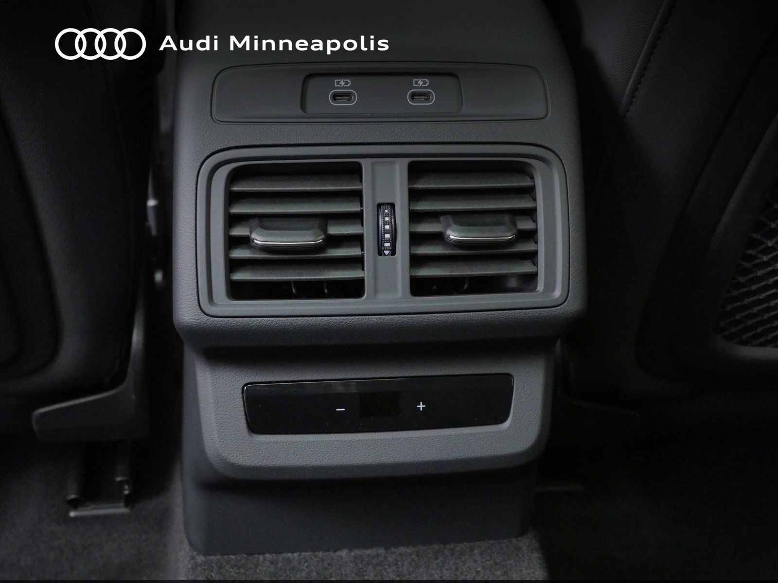 Thumbnail: 2025 Audi Q5 - 17