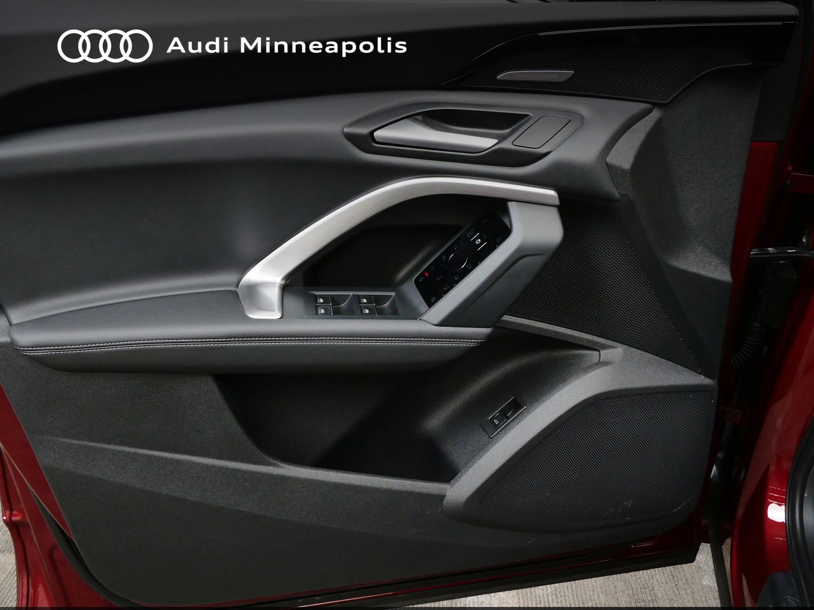 Thumbnail: 2025 Audi Q5 - 12