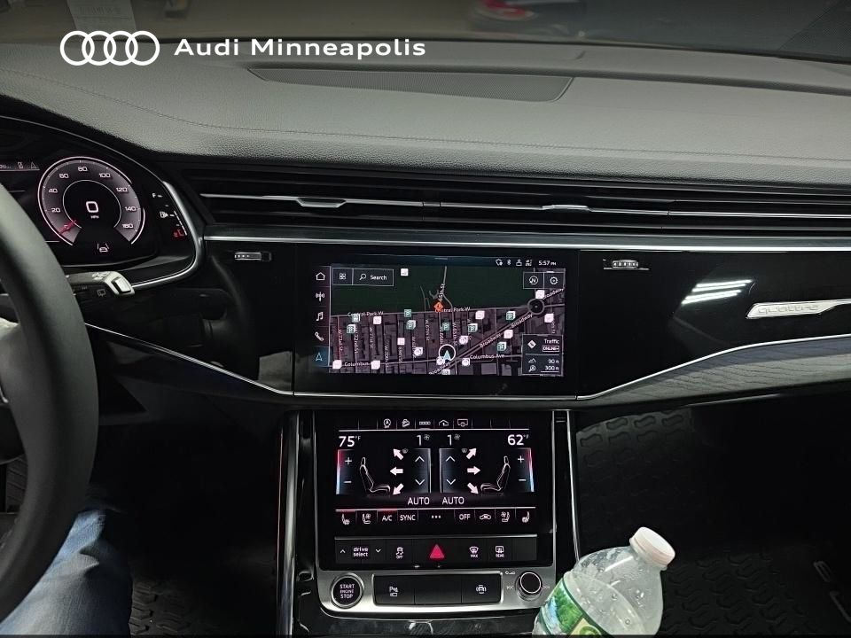 Thumbnail: 2023 Audi Q8 - 14