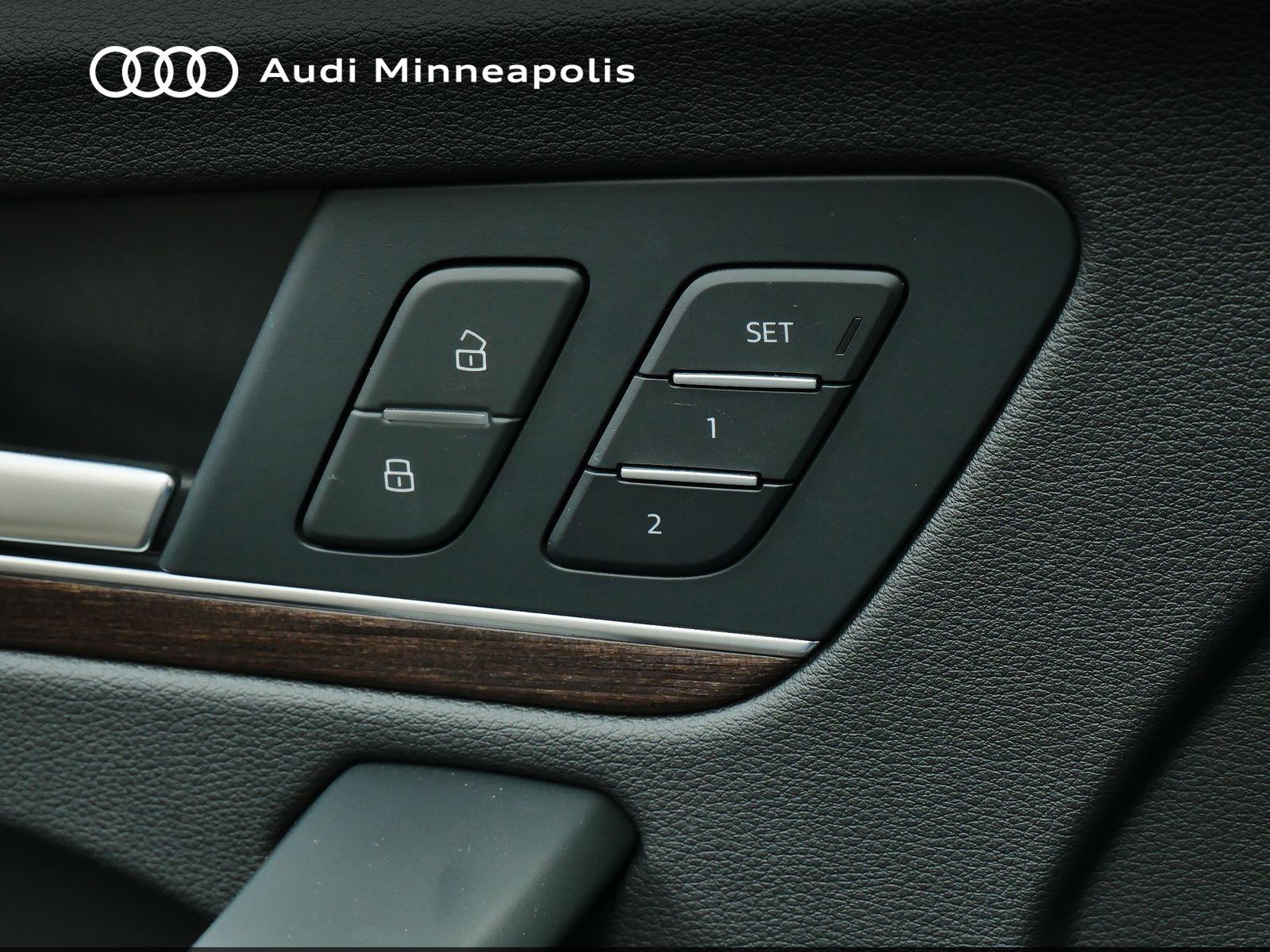 Thumbnail: 2025 Audi Q5 - 18