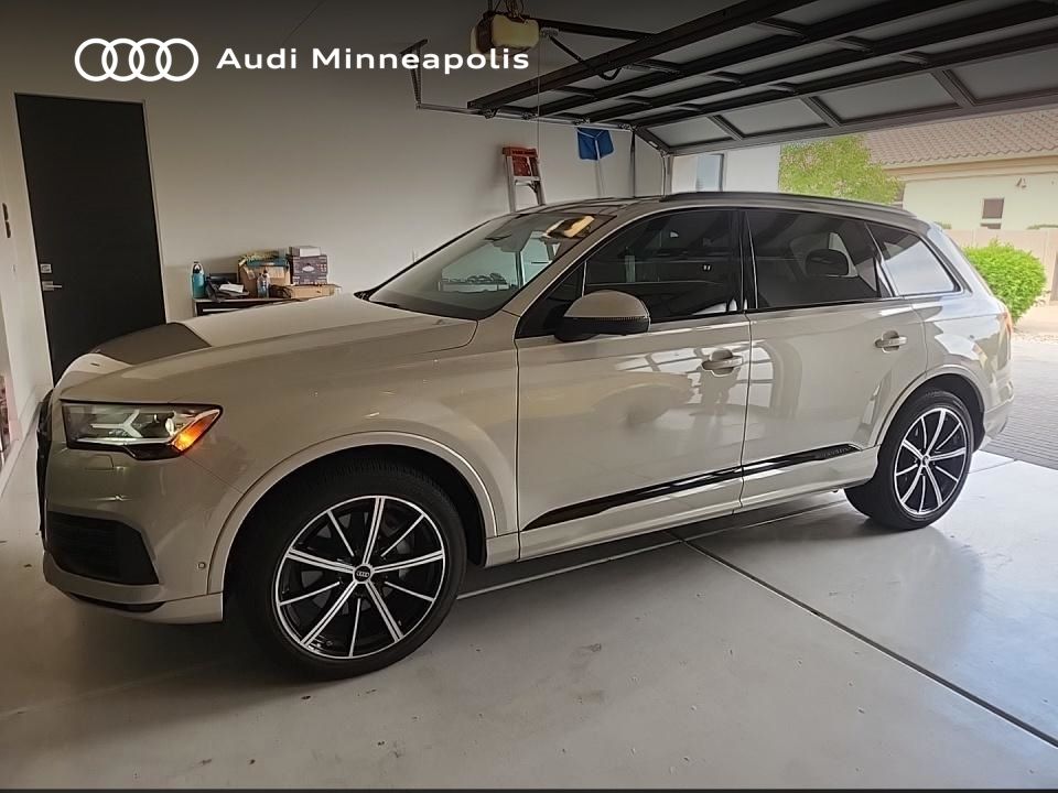 Thumbnail: 2022 Audi Q7 - 1