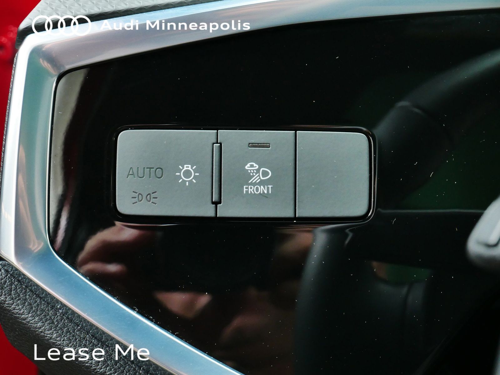 Thumbnail: 2025 Audi Q3 - 19