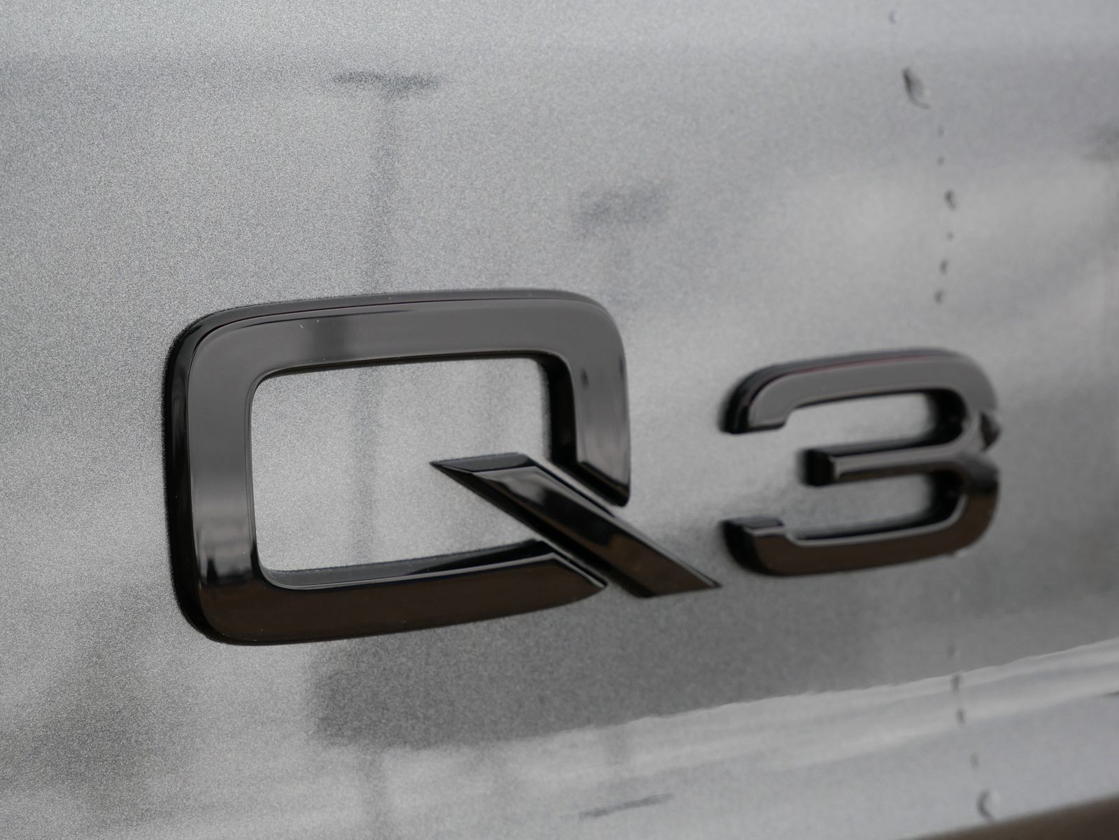 Thumbnail: 2025 Audi Q3 - 10