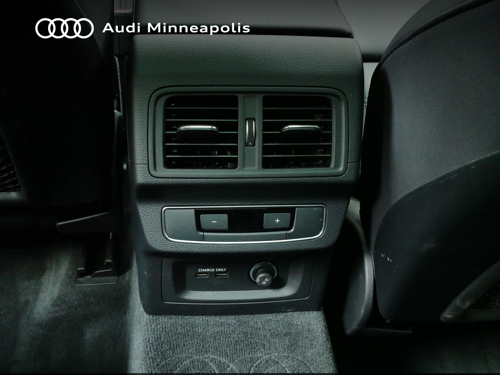 Thumbnail: 2025 Audi Q5 - 16