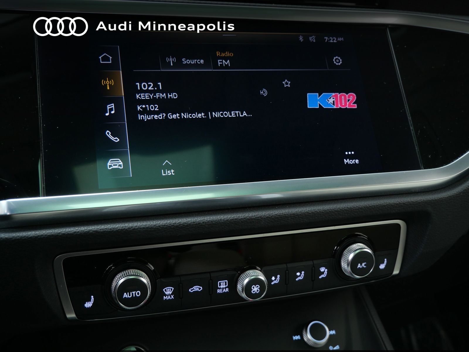 Thumbnail: 2021 Audi Q3 - 25