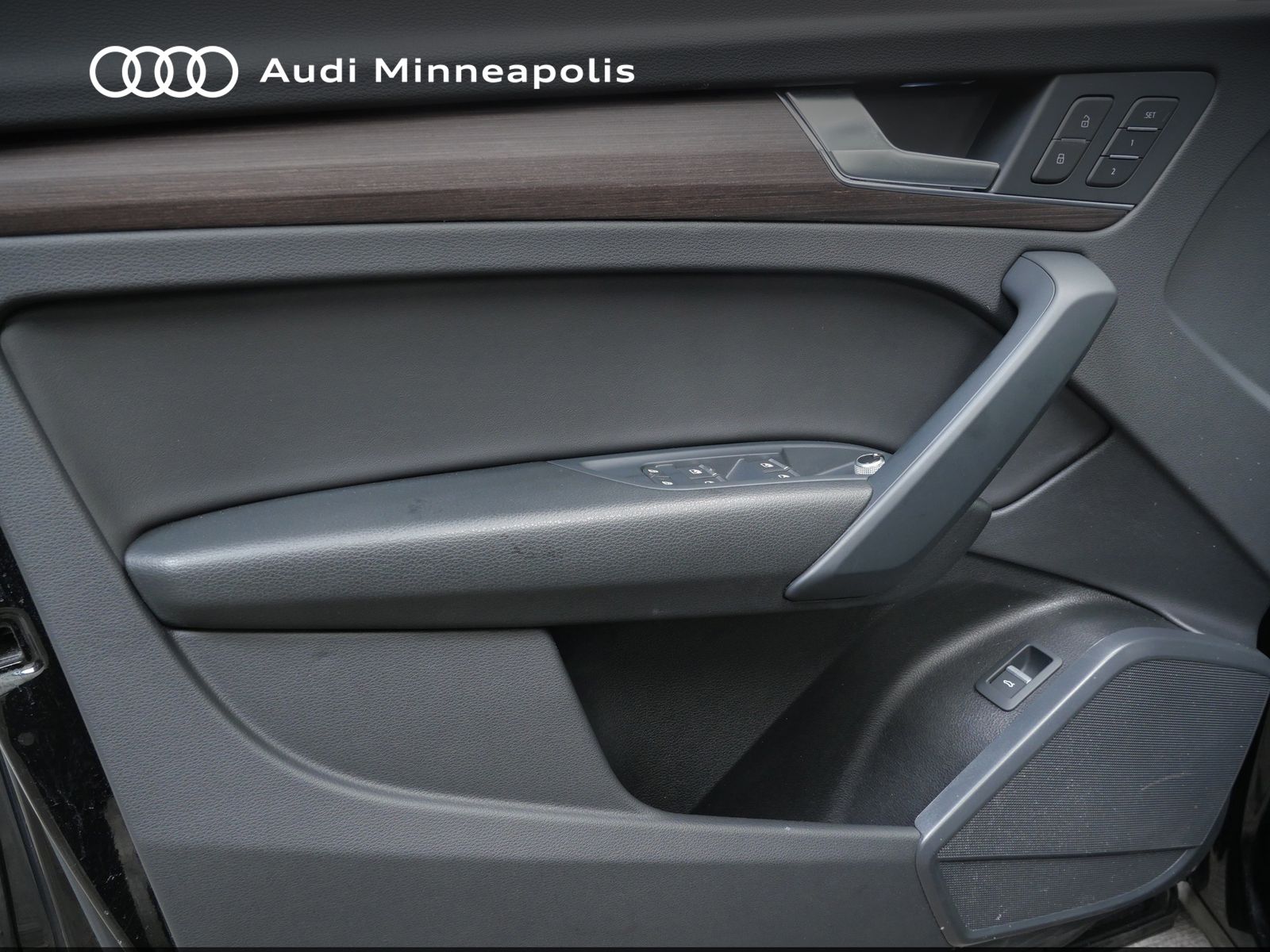 Thumbnail: 2023 Audi Q5 - 13