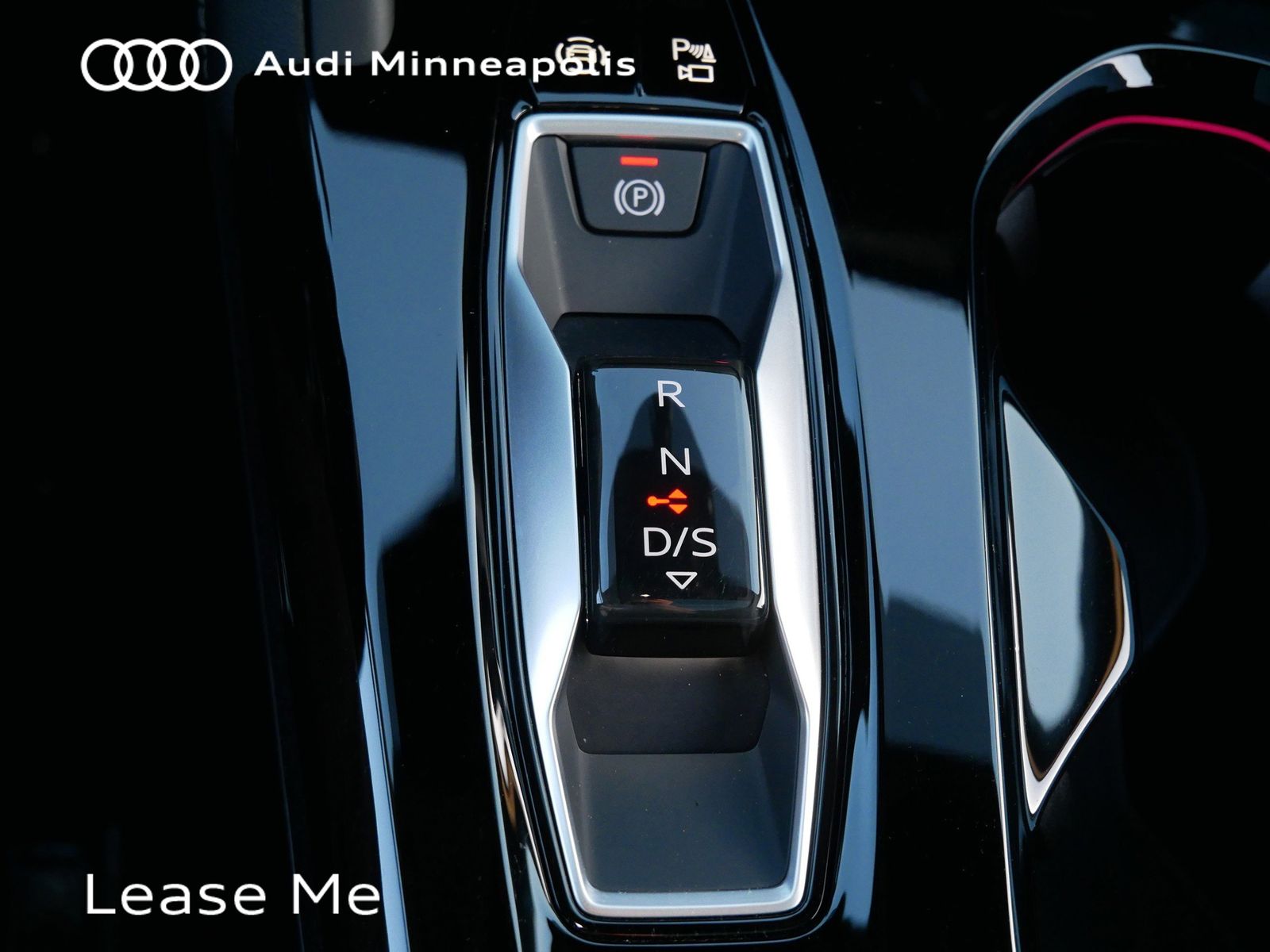 Thumbnail: 2025 Audi Q5 - 26