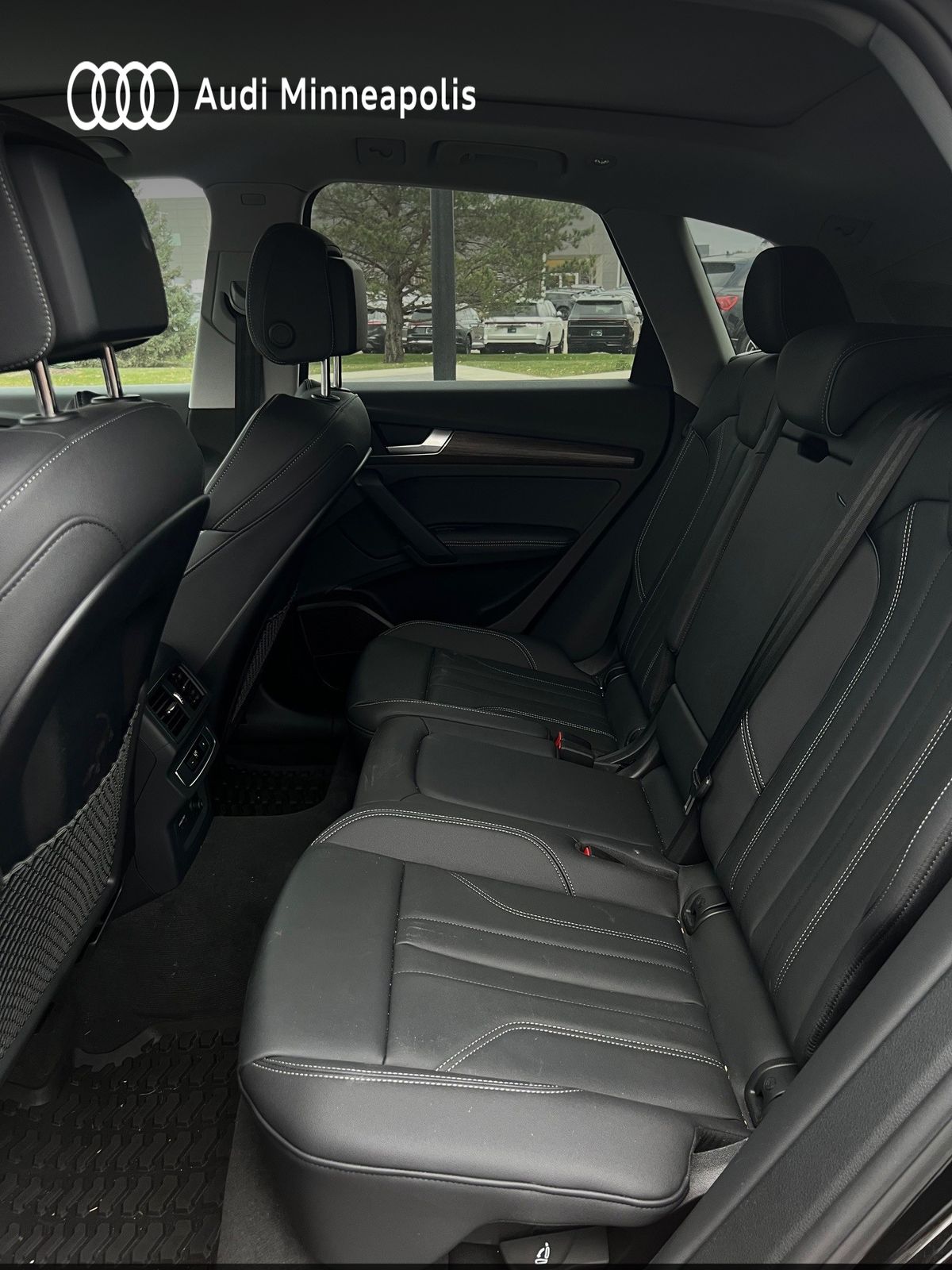 Thumbnail: 2025 Audi Q5 - 13