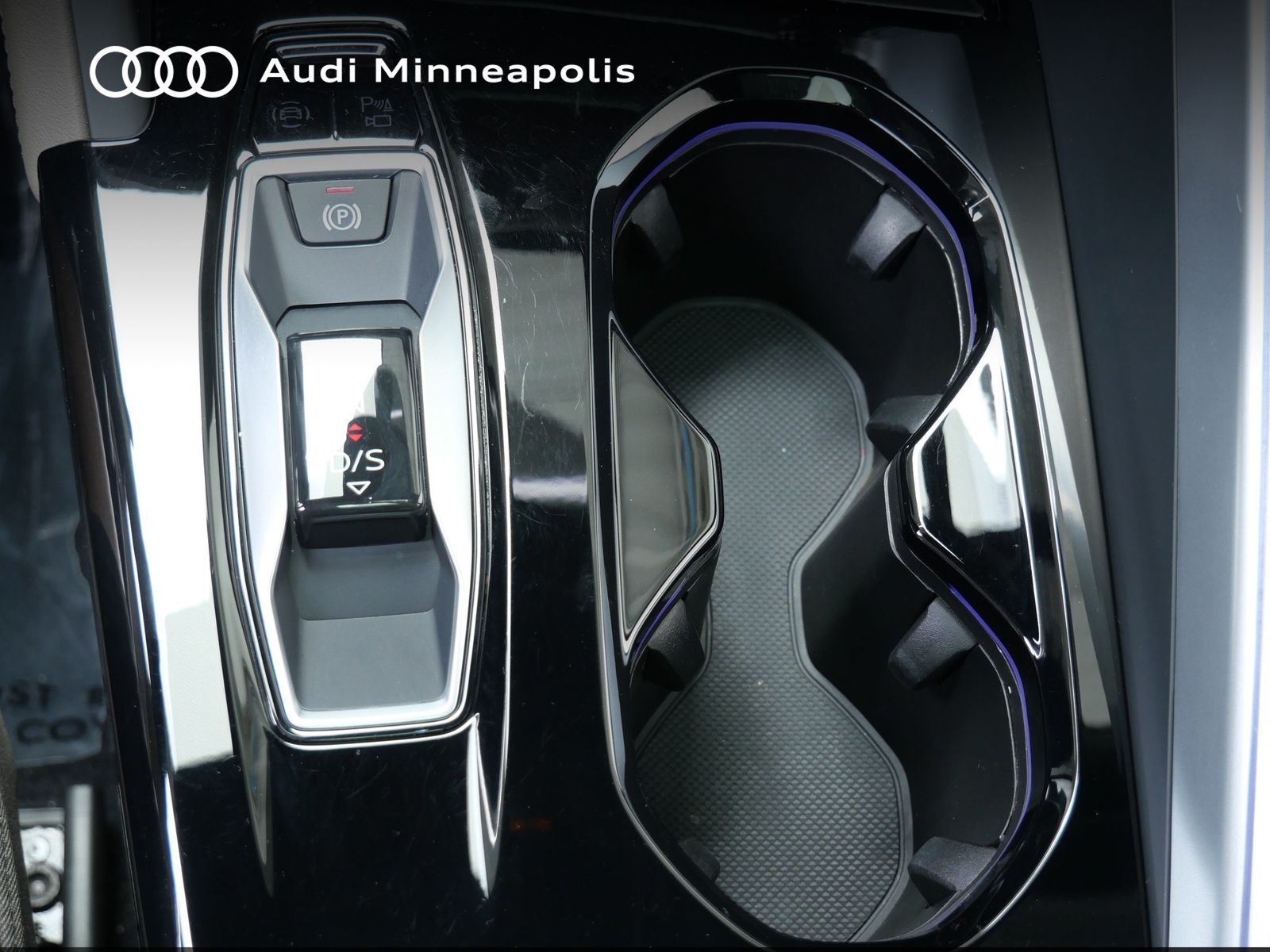 Thumbnail: 2025 Audi Q5 - 18