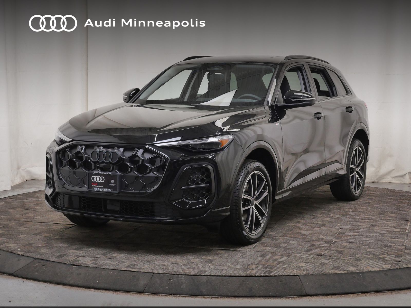 Thumbnail: 2026 Audi Q5 - 1