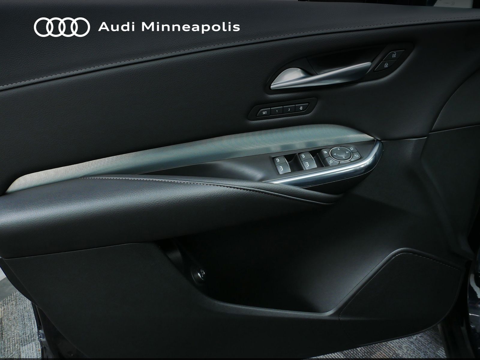Thumbnail: 2023 Cadillac XT4 - 12