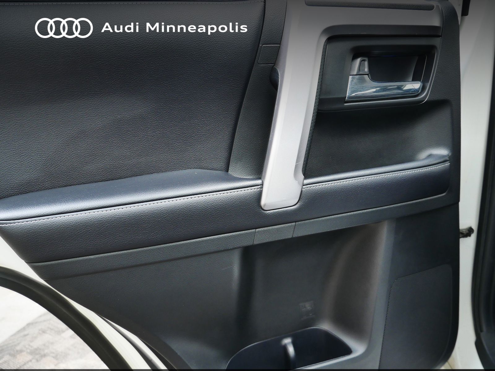 Thumbnail: 2019 Toyota 4Runner - 15