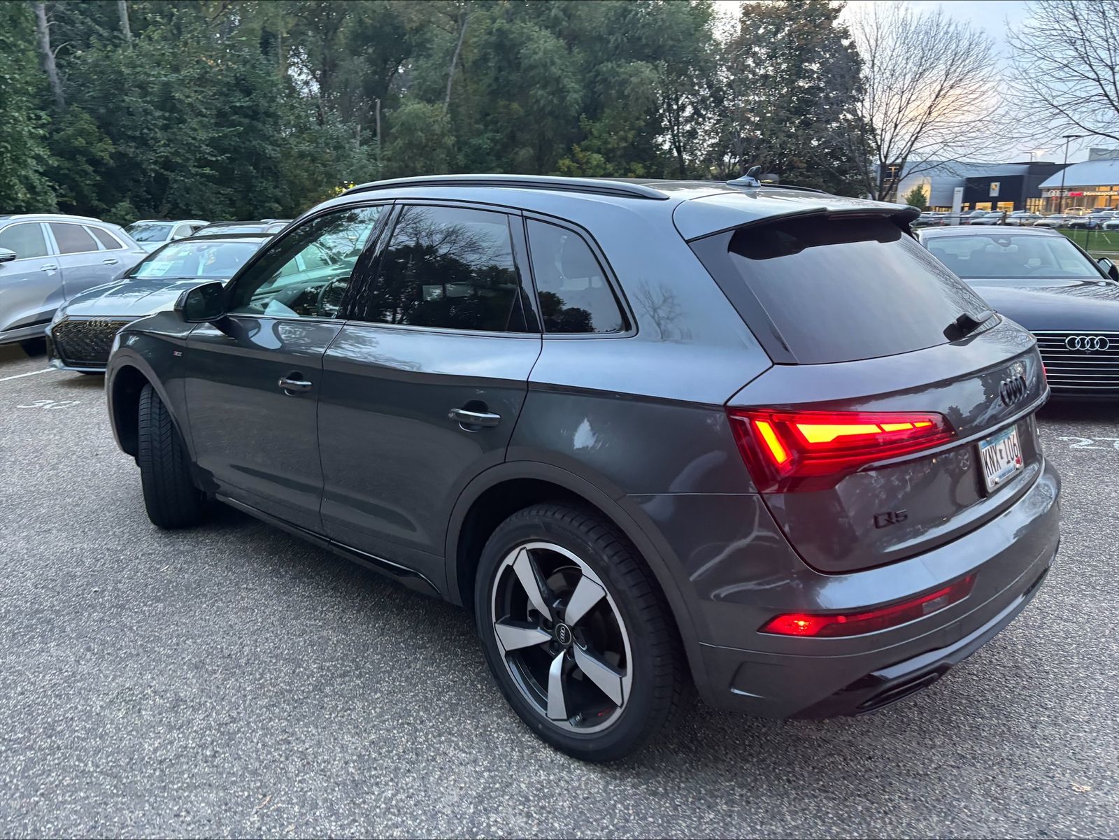 Thumbnail: 2023 Audi Q5 - 3