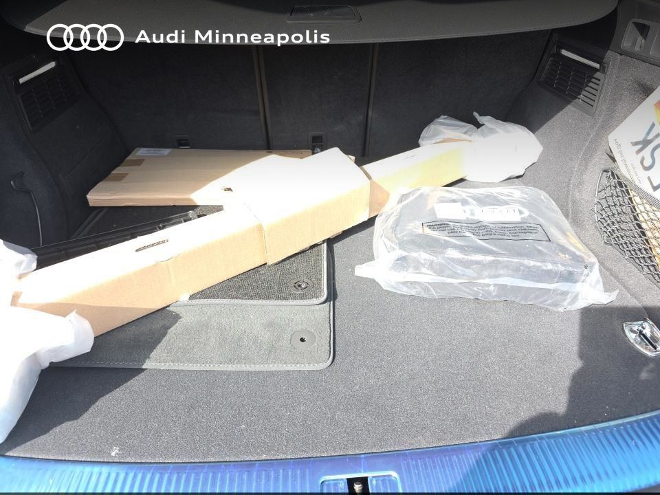 Thumbnail: 2025 Audi Q5 - 15