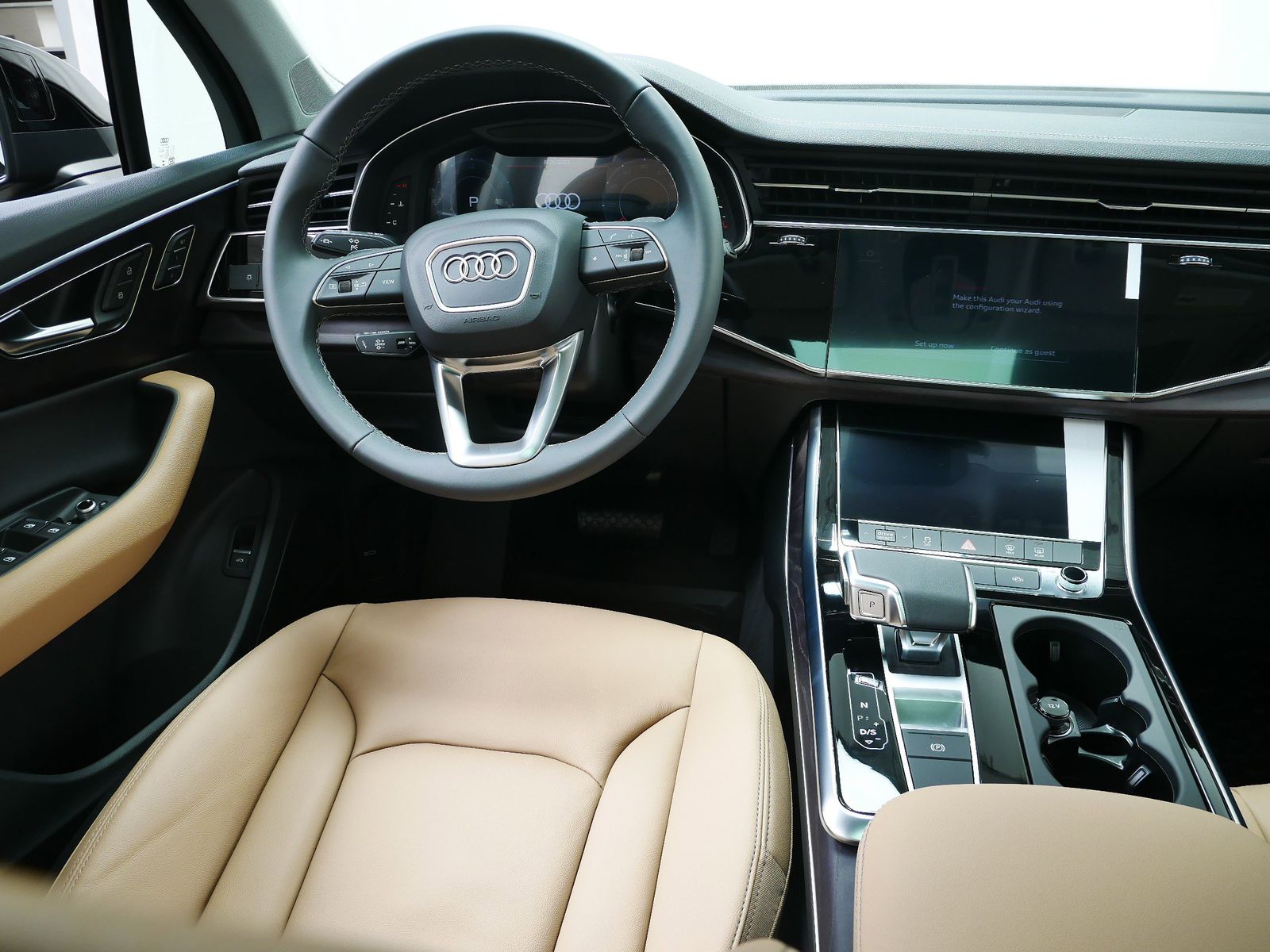 Thumbnail: 2025 Audi Q7 - 14