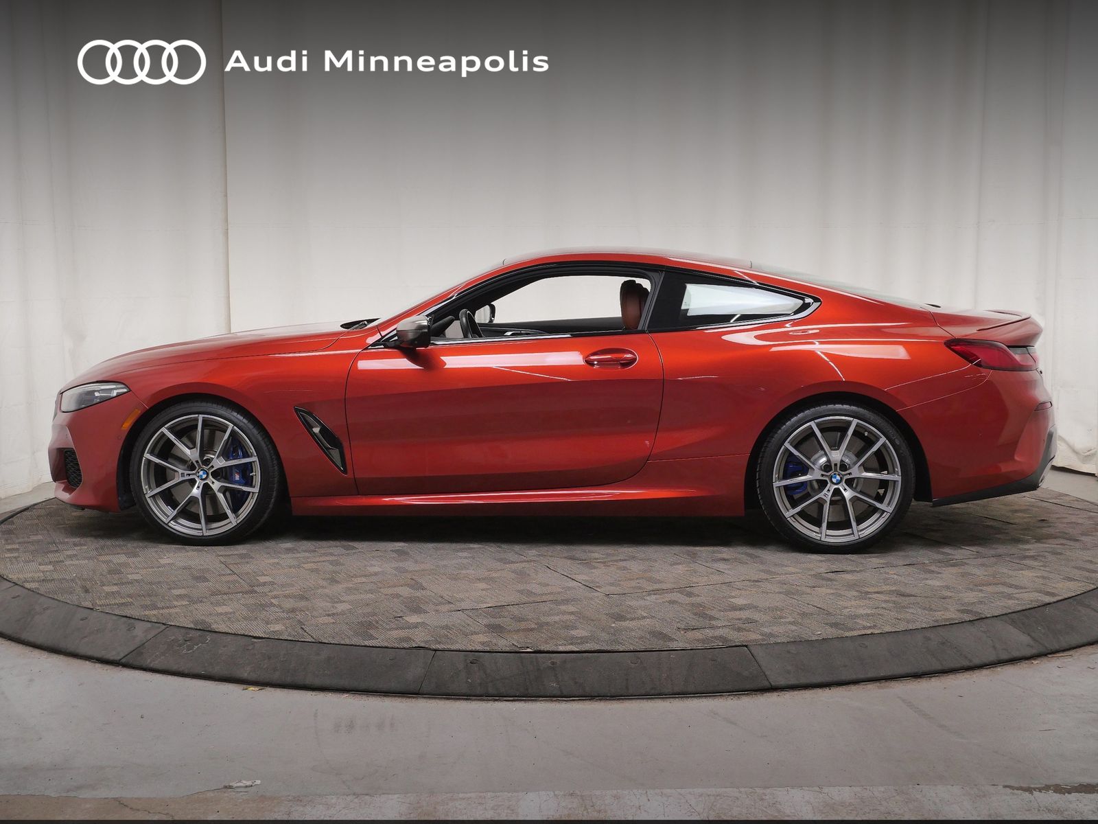 Thumbnail: 2019 BMW 8 Series - 2