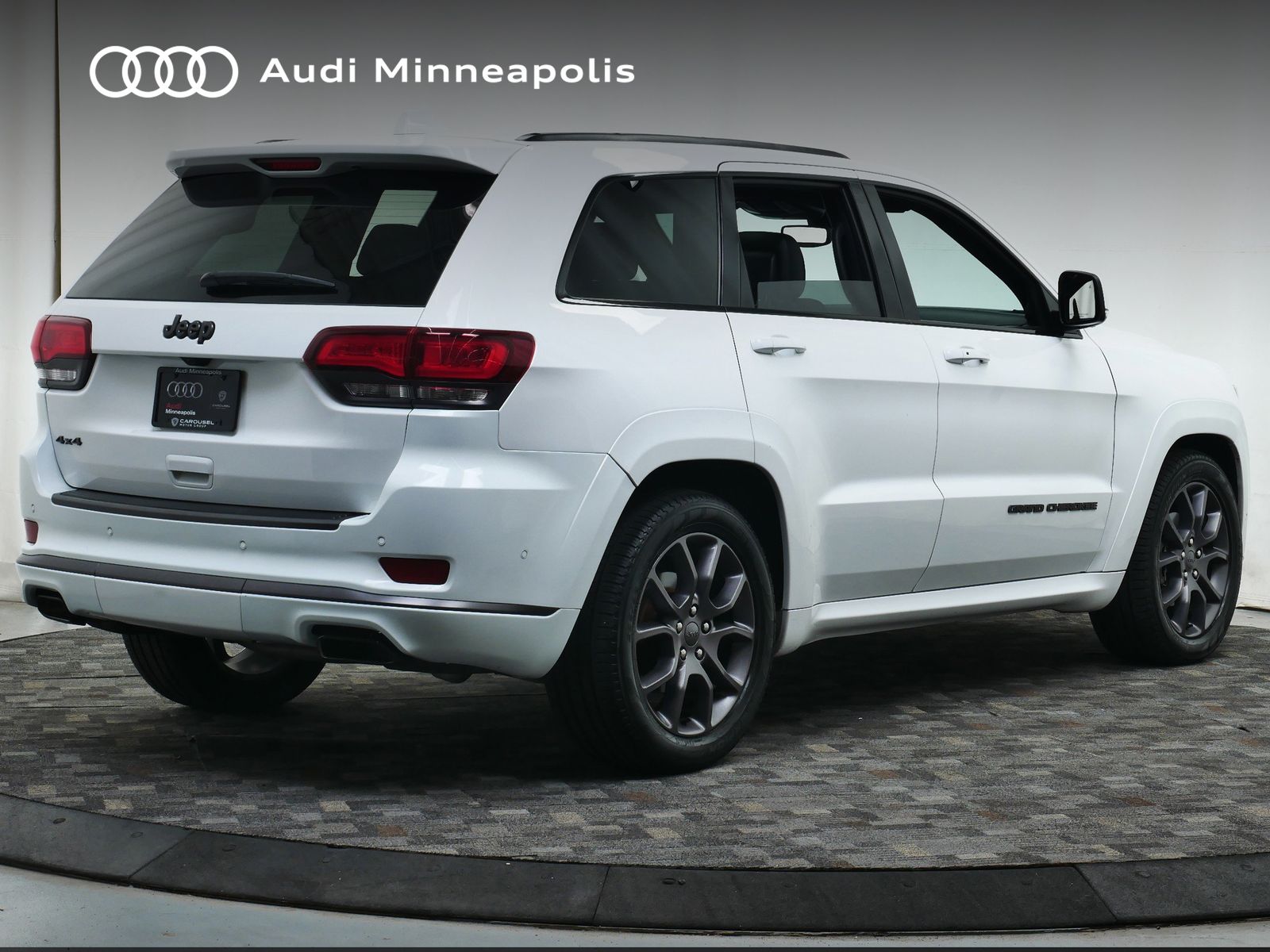 Thumbnail: 2020 Jeep Grand Cherokee - 7