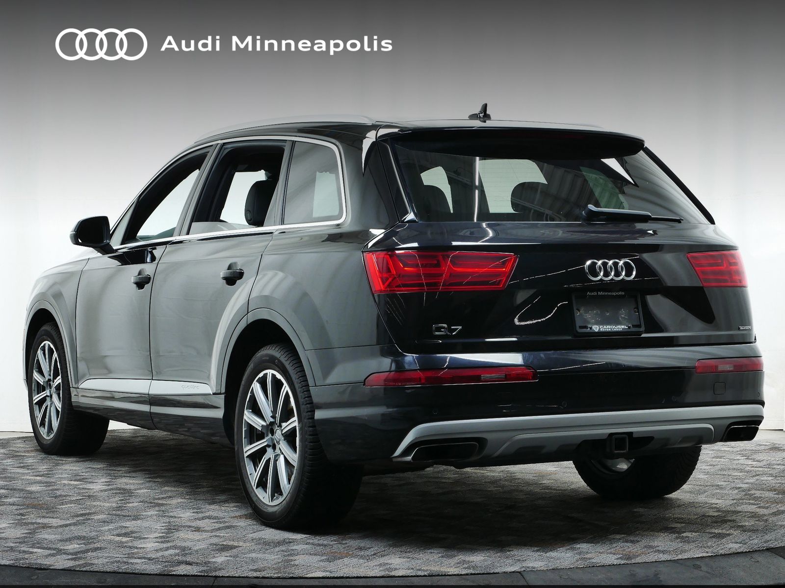 Thumbnail: 2019 Audi Q7 - 4